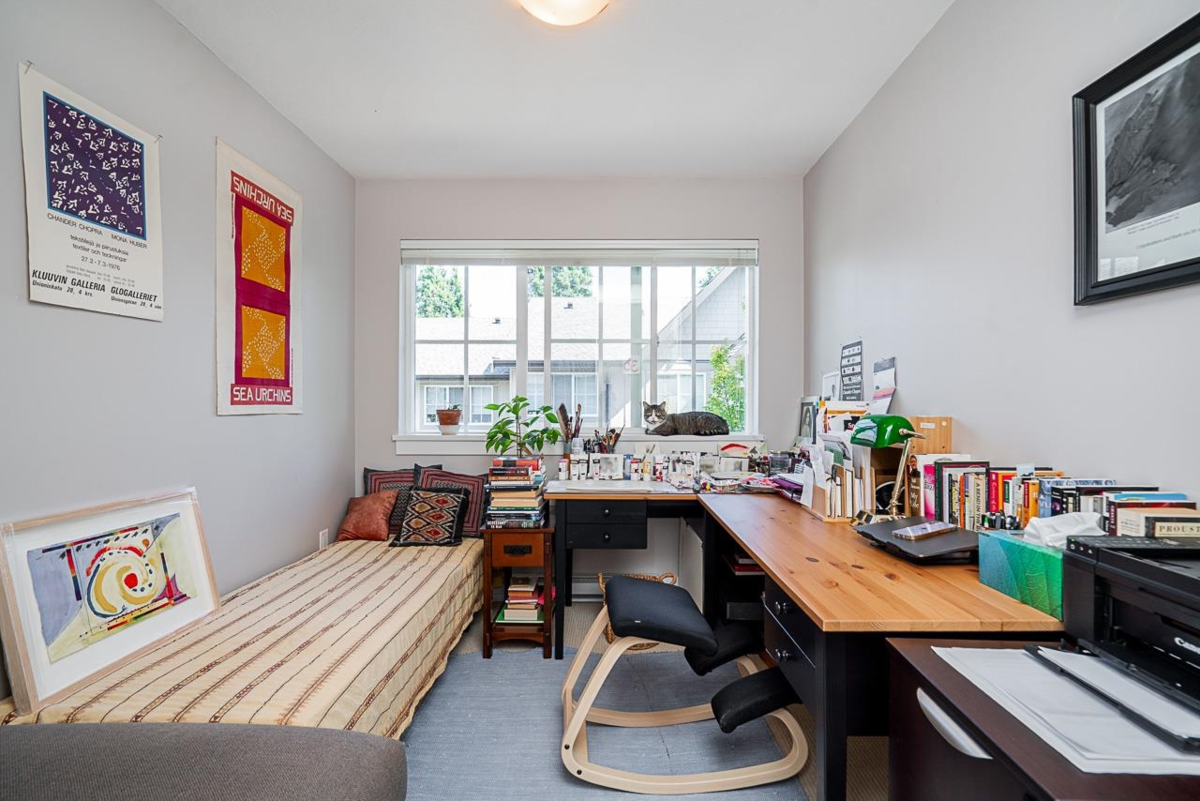 Hallway Photo of 133 2501 161a Street, Surrey, BC