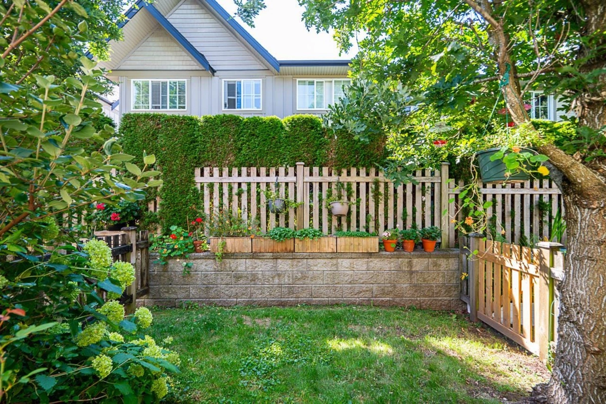 Outdoor Deck Photo of 133 2501 161a Street, Surrey, BC