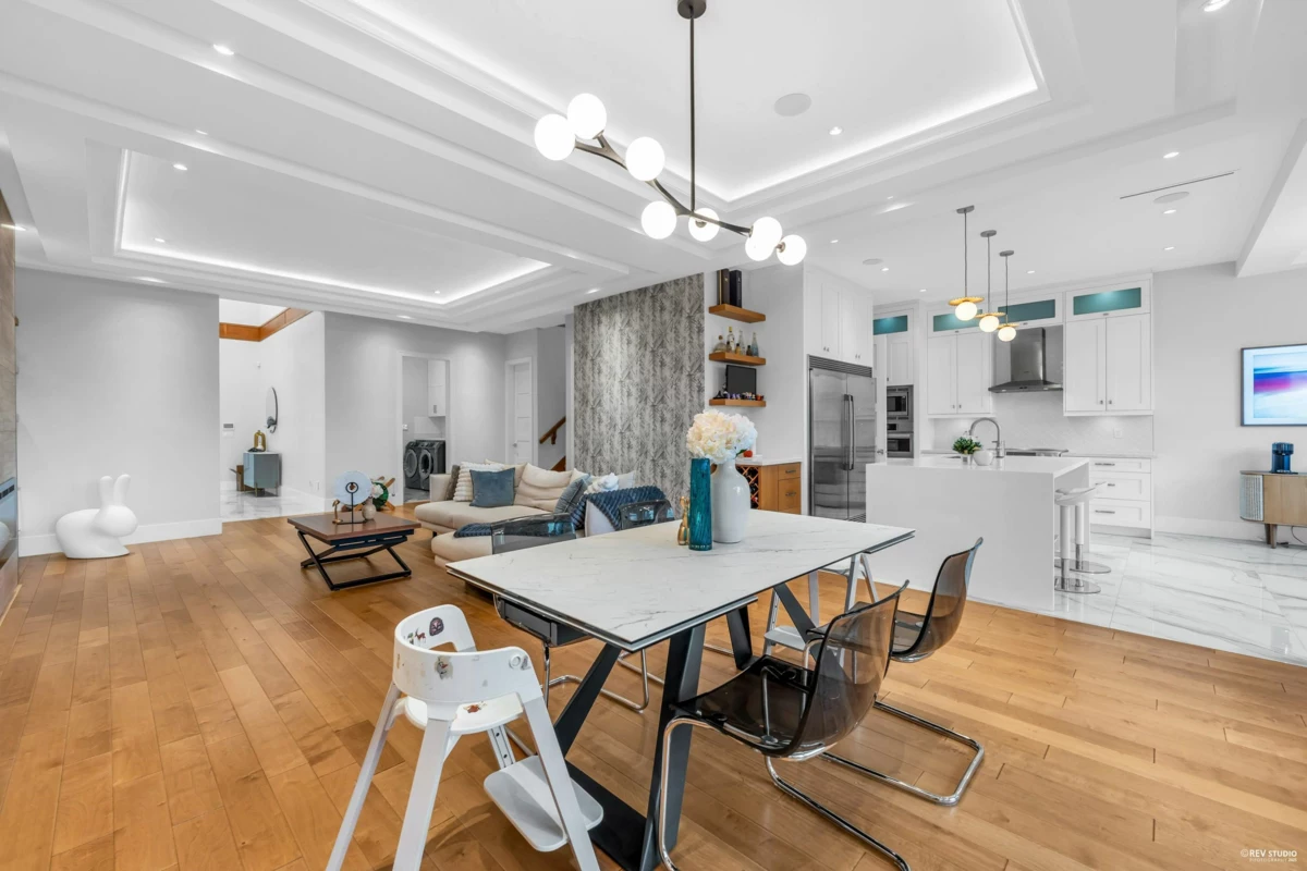 Kitchen Photo of 6640 Goldsmith Drive, Richmond, BC