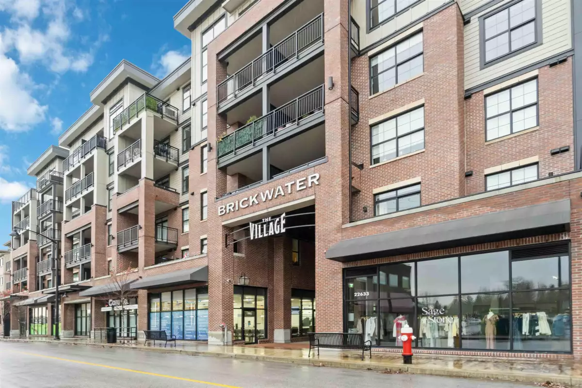 Exterior Rear Photo of 415 22633 Selkirk Avenue, Maple Ridge, BC