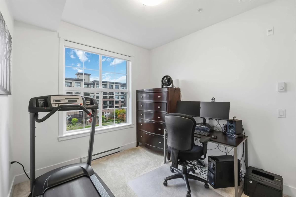 Loft / Bonus Room Photo of 415 22633 Selkirk Avenue, Maple Ridge, BC