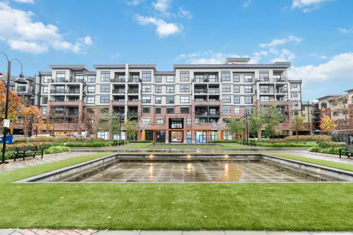 Neighborhood Park Photo Near 415 22633 Selkirk Avenue, Maple Ridge, BC