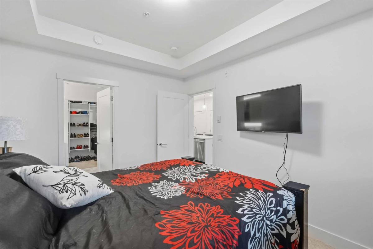 Staircase Photo of 415 22633 Selkirk Avenue, Maple Ridge, BC