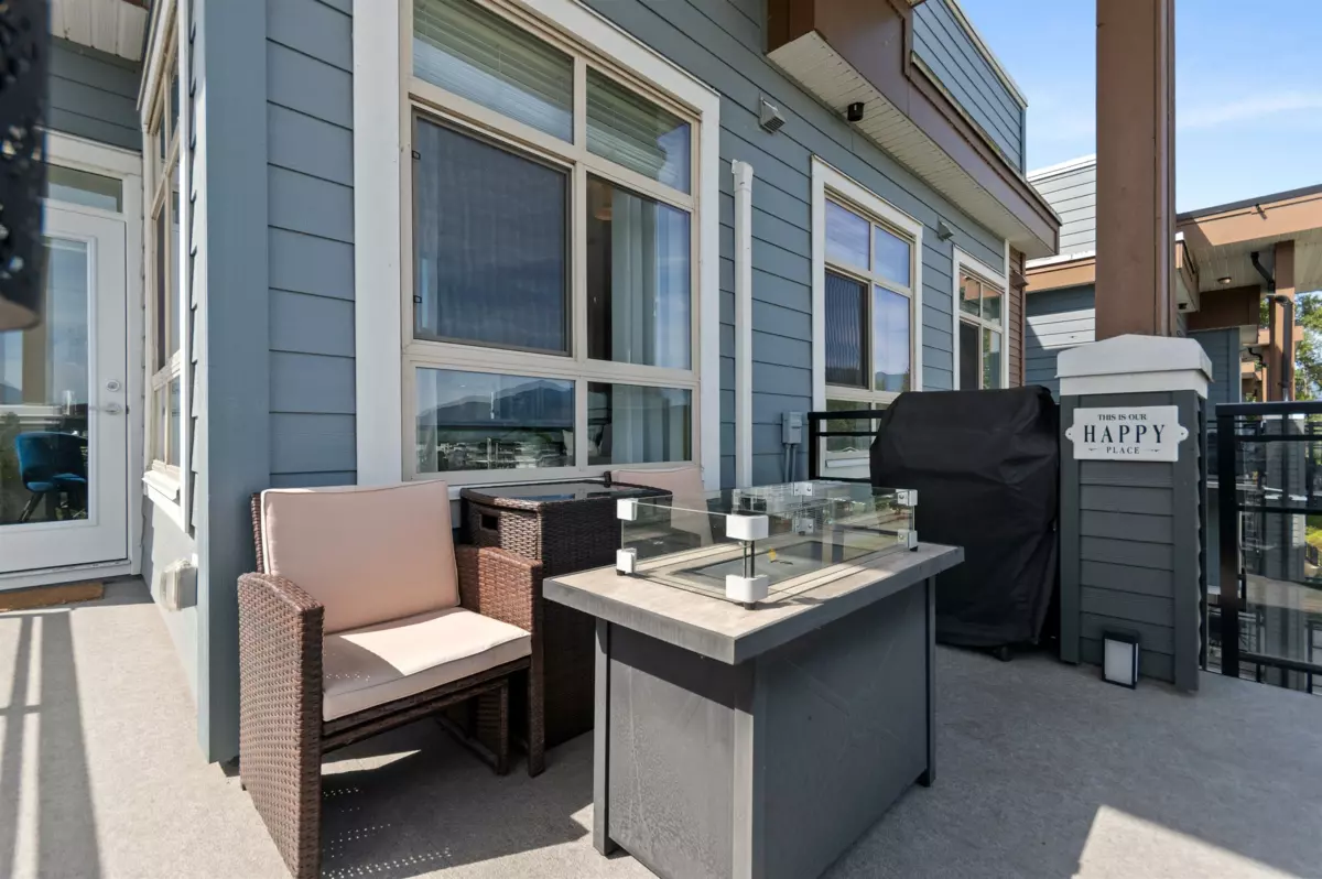 Outdoor Patio Photo of 504 45562 Airport Road, Chilliwack, BC