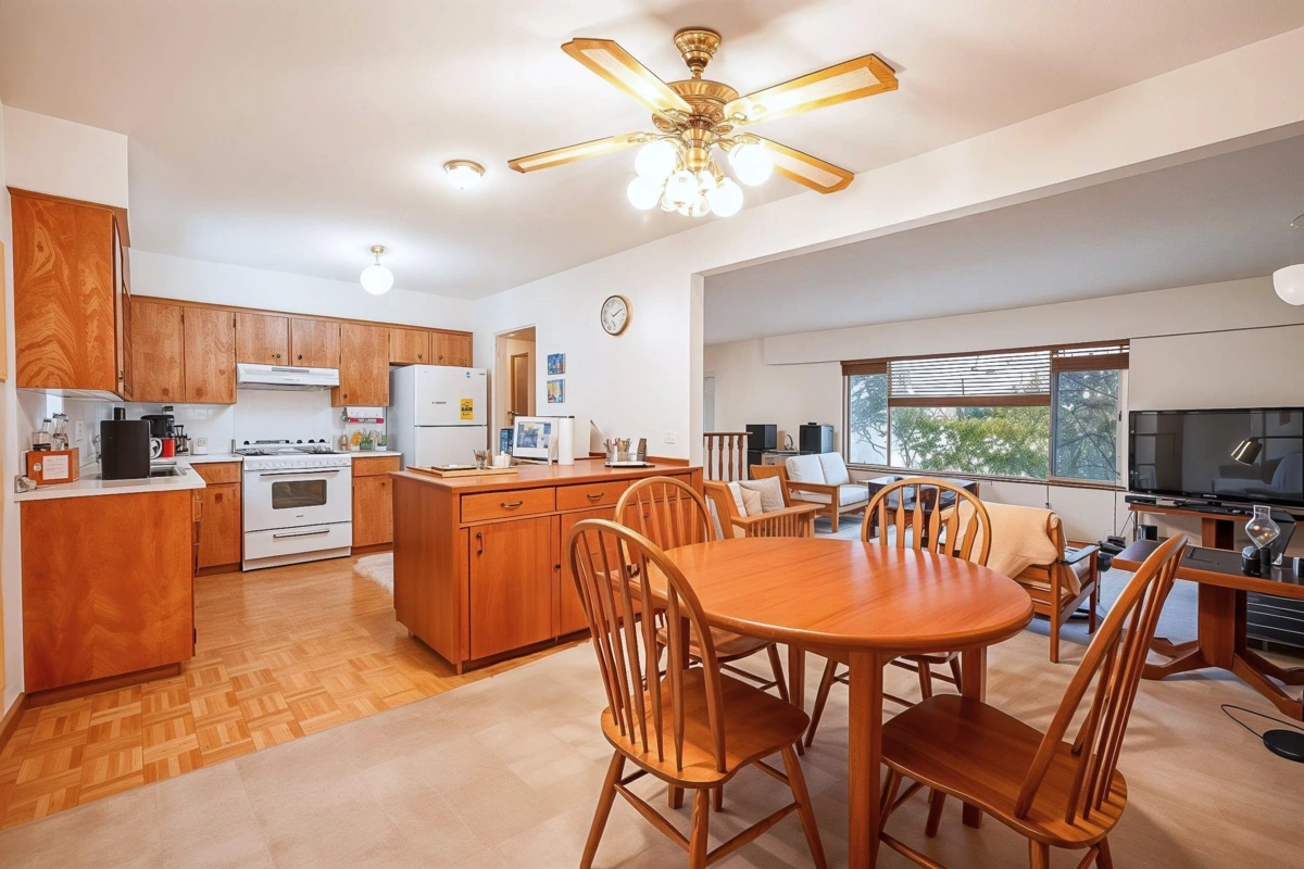 Dining Area Photo of 7165 115 Street, Delta, BC