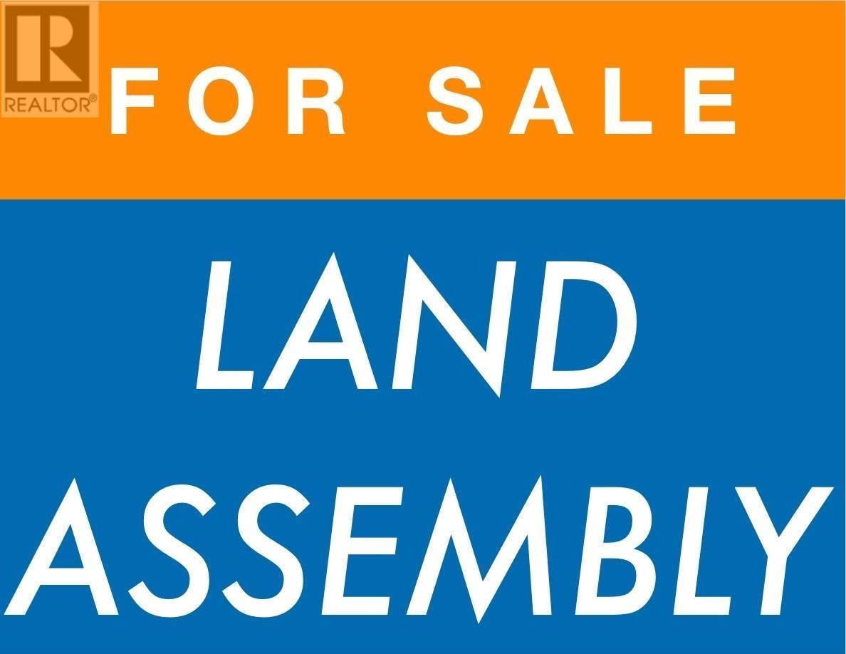 Exterior Front Photo of 5507 Columbia Street, Vancouver, BC