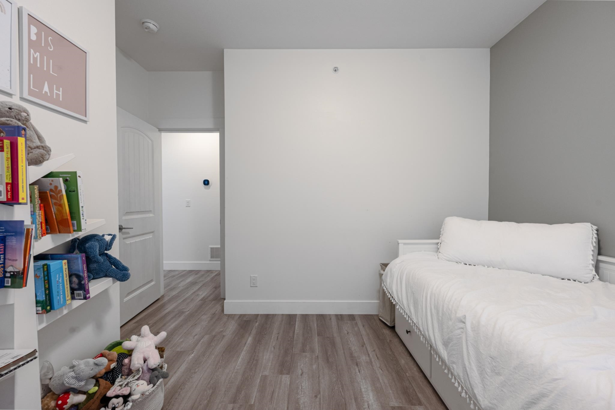 Entry Foyer Photo of 46874 Sylvan Drive, Chilliwack, BC