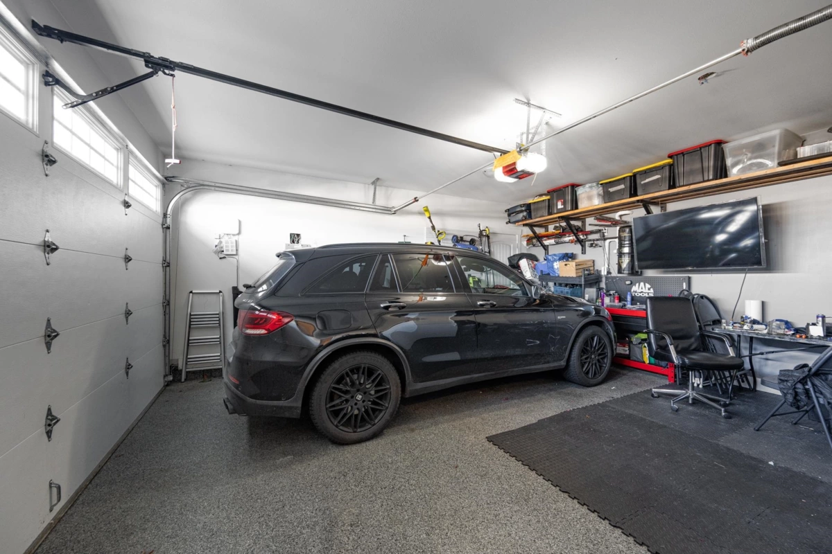 Hot Tub / Spa Photo of 46874 Sylvan Drive, Chilliwack, BC