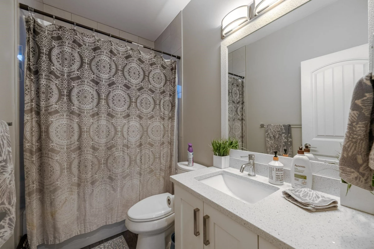 Laundry Room Photo of 46874 Sylvan Drive, Chilliwack, BC