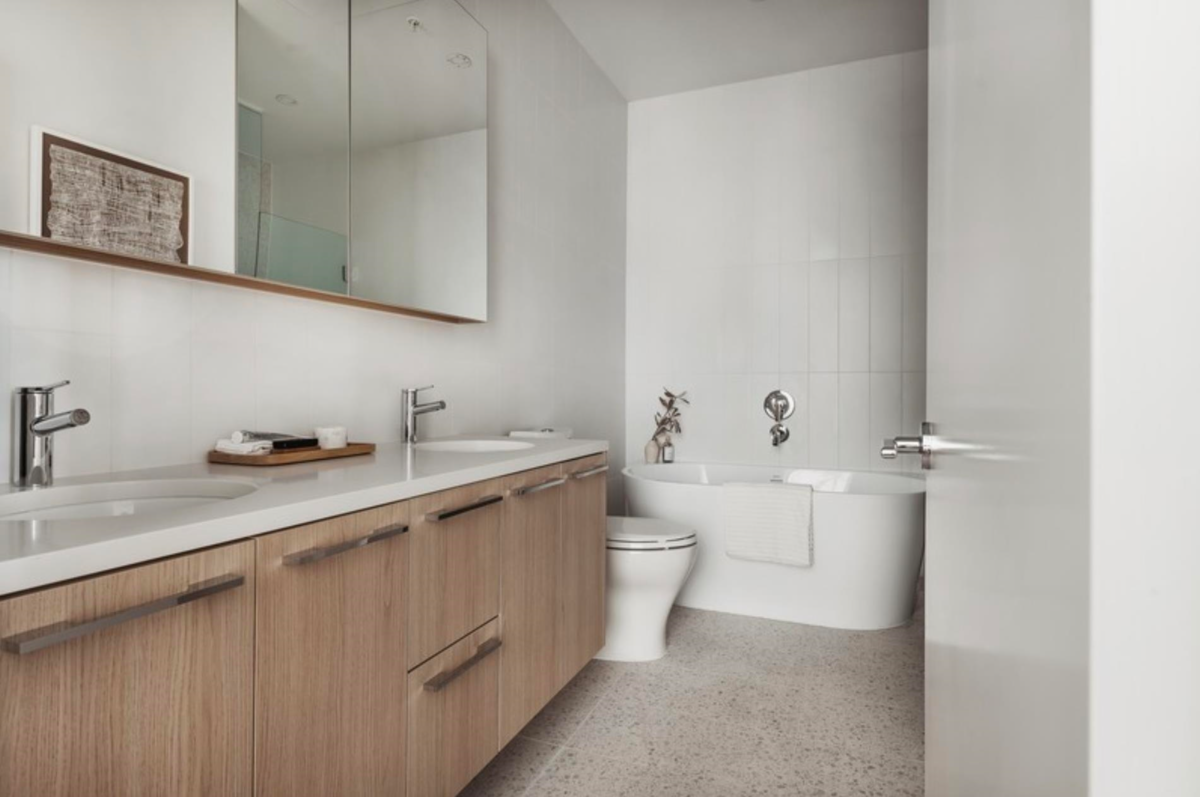 Kitchen Photo of 2601 2425 Alpha Avenue, Burnaby, BC