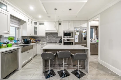 Kitchen Photo of 1176 E 60th Avenue, Vancouver, BC