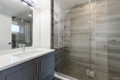 Powder Room Photo of 3 15885 16 Avenue, Surrey, BC