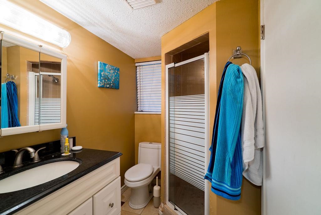 Front Yard Photo of 2525 Norcrest Court, Burnaby, BC