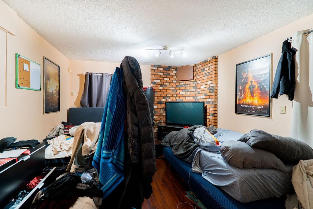 Swimming Pool Photo of 2525 Norcrest Court, Burnaby, BC