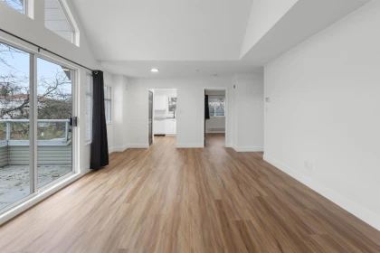 404 3638 Rae Avenue, Vancouver, BC, Vancouver — Apartment/Condo for sale