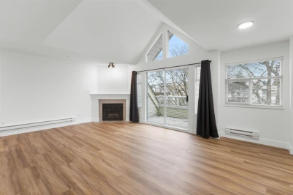 404 3638 Rae Avenue, Vancouver, BC, Vancouver — Apartment/Condo for sale