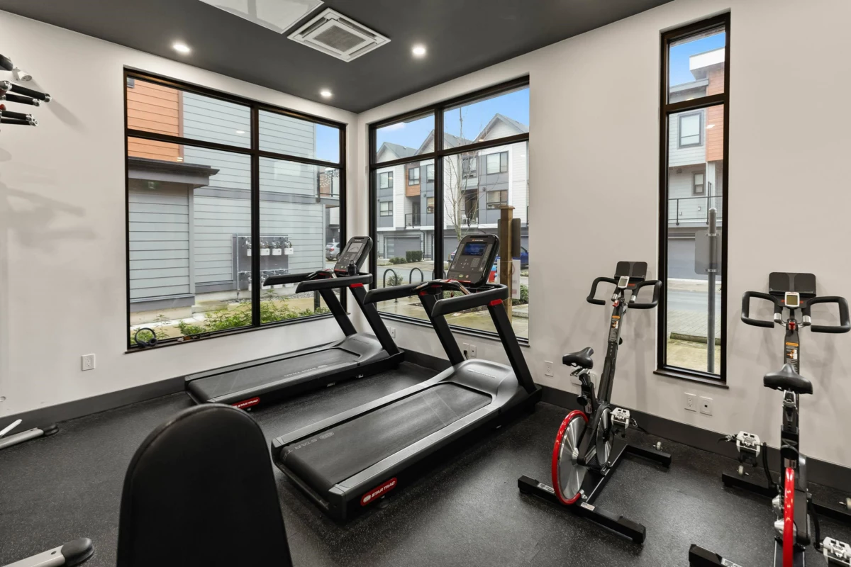 Hot Tub / Spa Photo of 94 30530 Cardinal Avenue, Abbotsford, BC