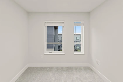 Entry Foyer Photo of 94 30530 Cardinal Avenue, Abbotsford, BC