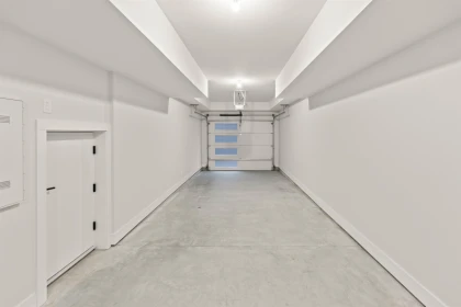 Laundry Room Photo of 94 30530 Cardinal Avenue, Abbotsford, BC