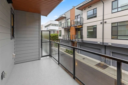 Outdoor Deck Photo of 94 30530 Cardinal Avenue, Abbotsford, BC