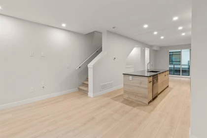 Primary Bedroom Photo of 94 30530 Cardinal Avenue, Abbotsford, BC