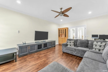 Hallway Photo of 13239 89 Avenue, Surrey, BC