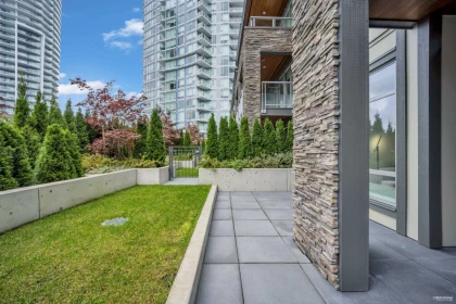 206 7123 11th Avenue, Burnaby, BC, Burnaby — Apartment/Condo for sale