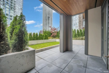 Kitchen Photo of 206 7123 11th Avenue, Burnaby, BC