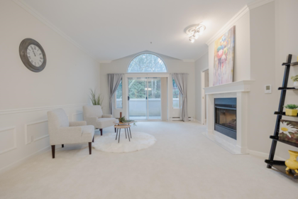 213 7600 Moffatt Road, Richmond, BC, Richmond — Apartment/Condo for sale