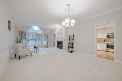 213 7600 Moffatt Road, Richmond, BC, Richmond — Apartment/Condo for sale