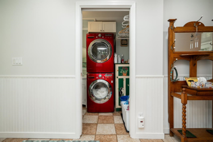 Hallway Photo of 22592 132 Avenue, Maple Ridge, BC