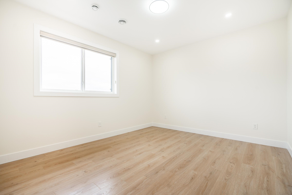 Mudroom Photo of 10648 124 Street, Surrey, BC