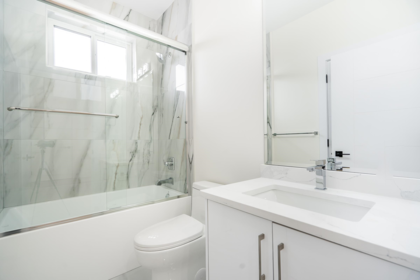 Hallway Photo of 10648 124 Street, Surrey, BC