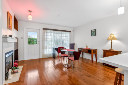 Kitchen Photo of 10 2927 Fremont Street, Port Coquitlam, BC