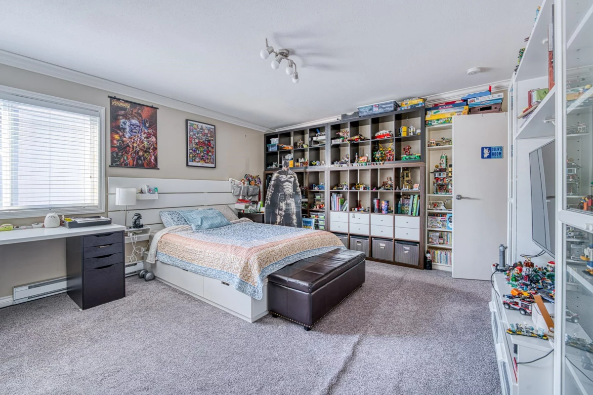 Basement Recreation Room Photo of 10690 Hollybank Drive, Richmond, BC