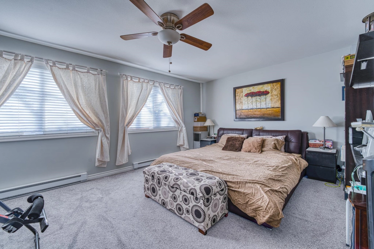 Guest Bathroom Photo of 10690 Hollybank Drive, Richmond, BC