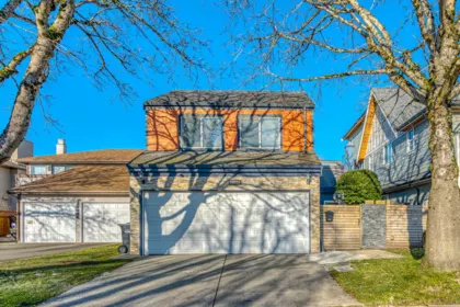 10690 Hollybank Drive, Richmond, BC, Richmond — Single Family Residence for sale