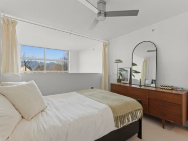 Loft / Bonus Room Photo of 301 418 E Broadway, Vancouver, BC