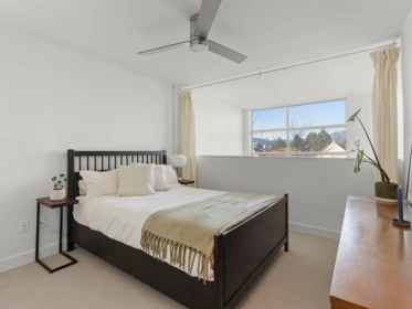 Office / Den Photo of 301 418 E Broadway, Vancouver, BC