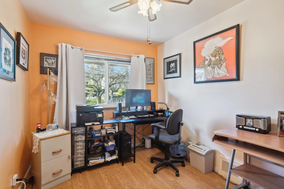 Walk-In Closet Photo of 8222 Joffre Avenue, Burnaby, BC