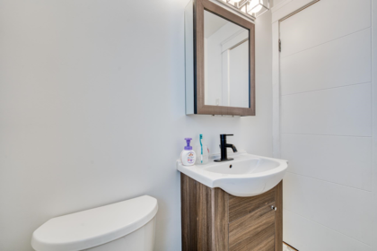 Laundry Room Photo of 4377 W 12th Avenue, Vancouver, BC