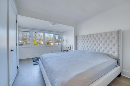 Powder Room Photo of 4377 W 12th Avenue, Vancouver, BC