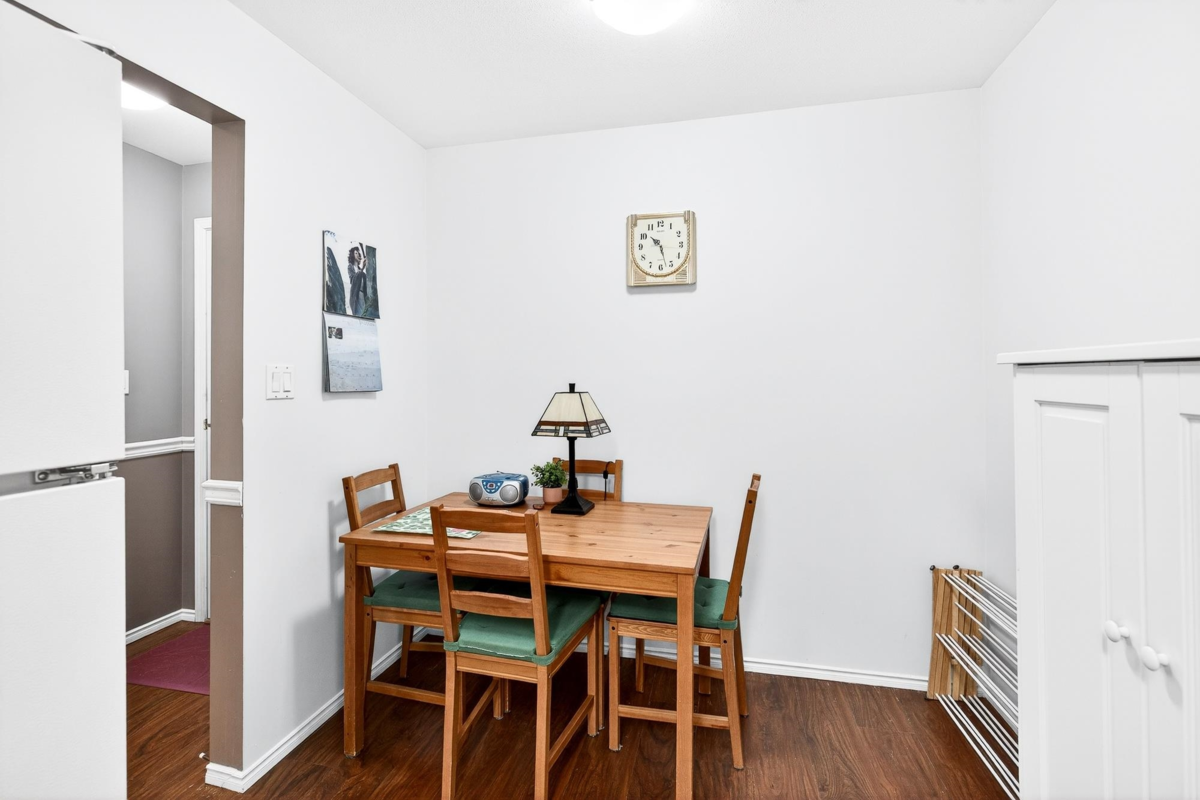 Bedroom 3 Photo of 206 9018 208 Street, Langley, BC