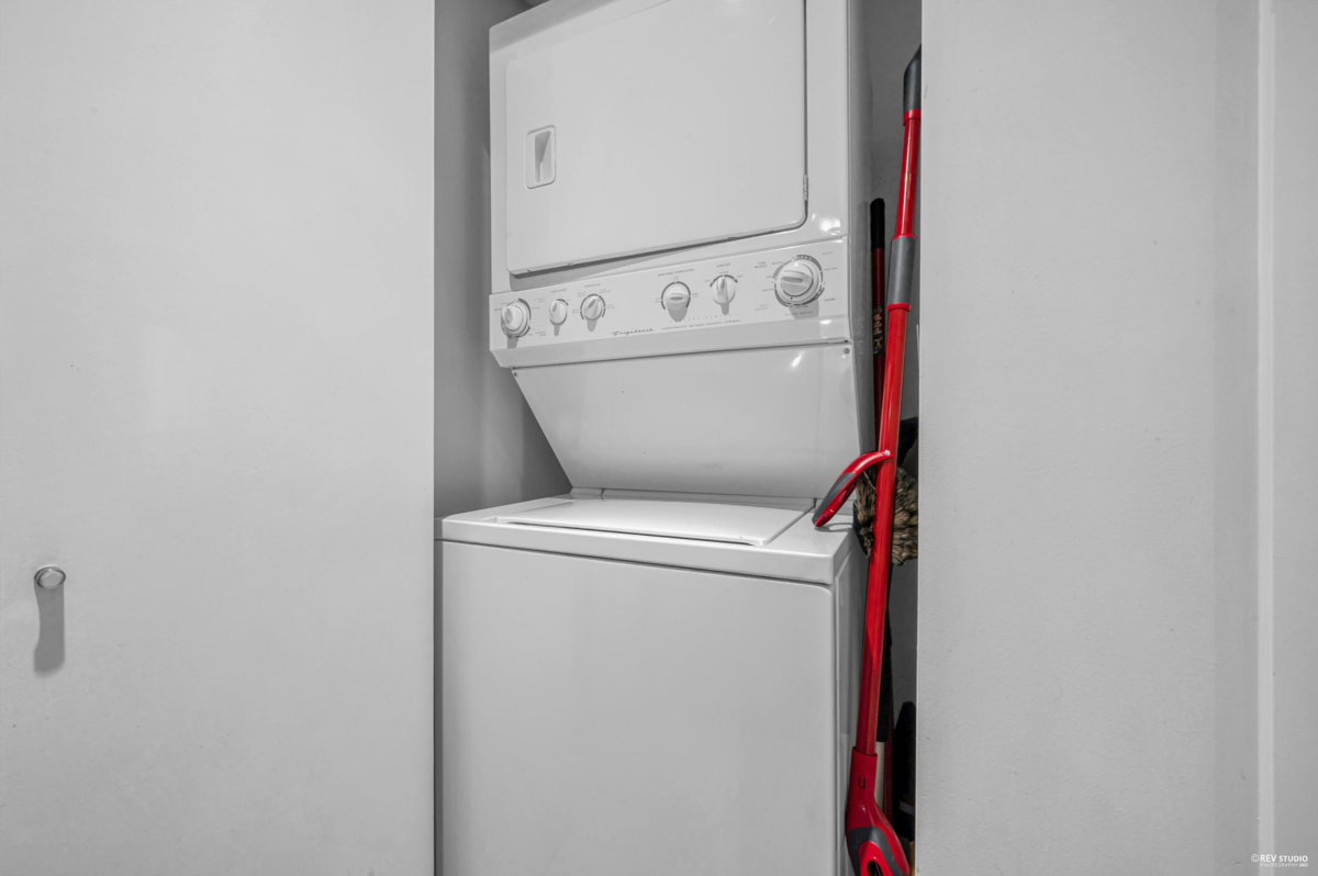 Office / Den Photo of 1606 7088 18th Avenue, Burnaby, BC