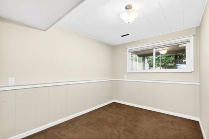 Mudroom Photo of 1855 156 Street, Surrey, BC