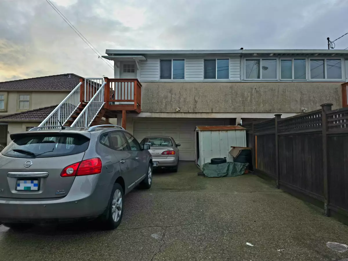 Living Room Photo of 7138 Fraser Street, Vancouver, BC
