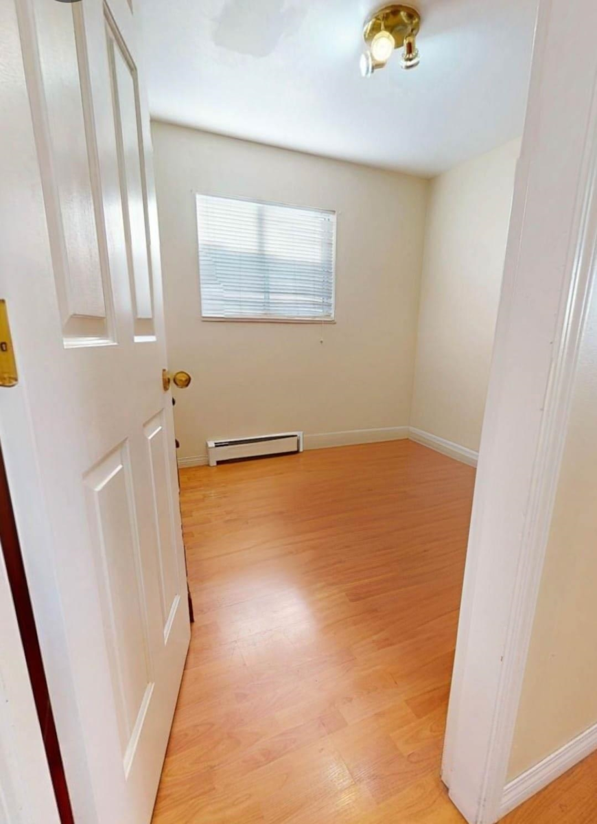 Office / Den Photo of 7138 Fraser Street, Vancouver, BC