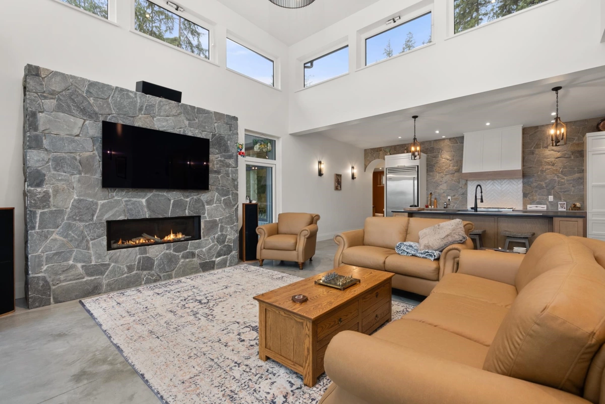 Basement Recreation Room Photo of 103 Witherby Road, Gibsons, BC