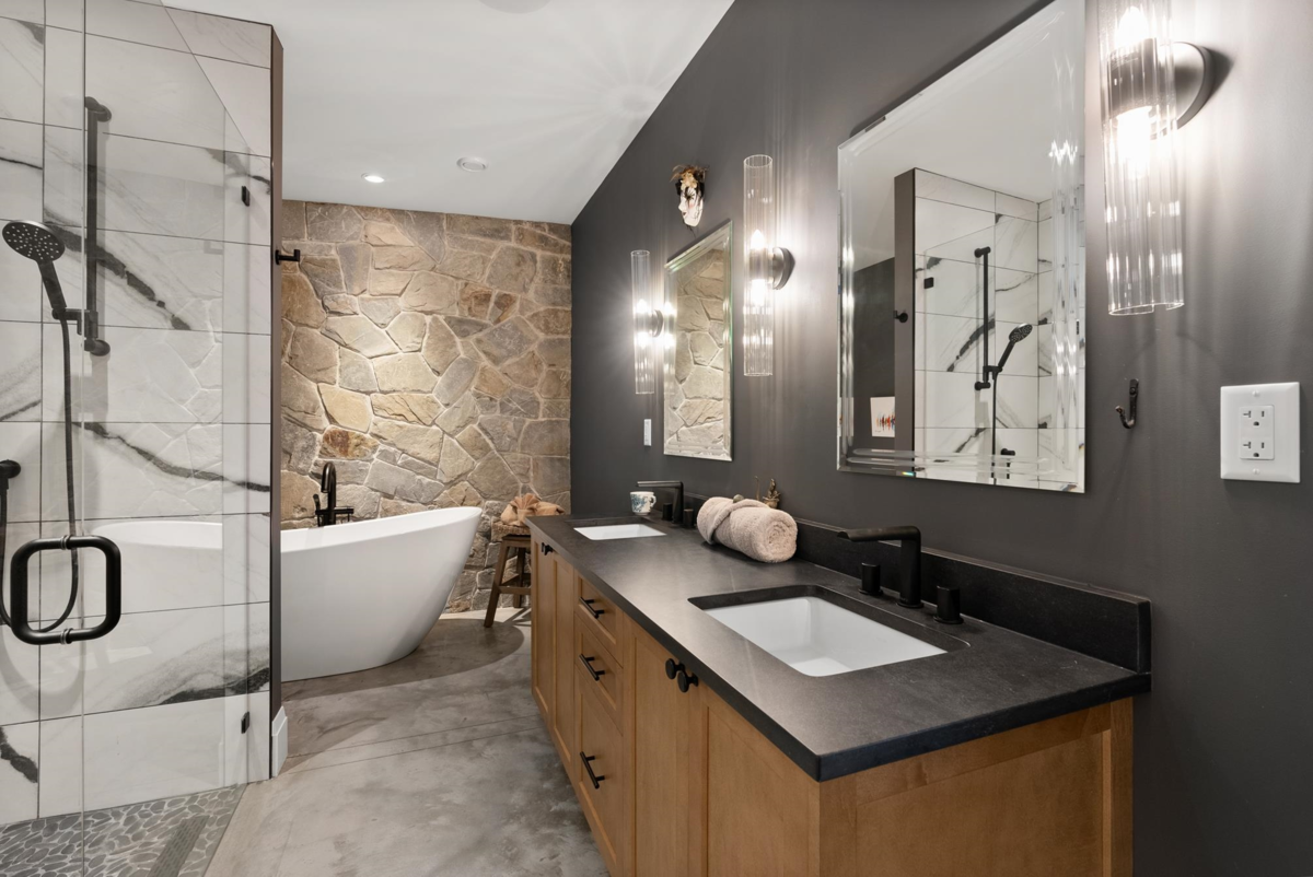 Swimming Pool Photo of 103 Witherby Road, Gibsons, BC