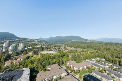 3105 3102 Windsor Gate, Coquitlam, BC